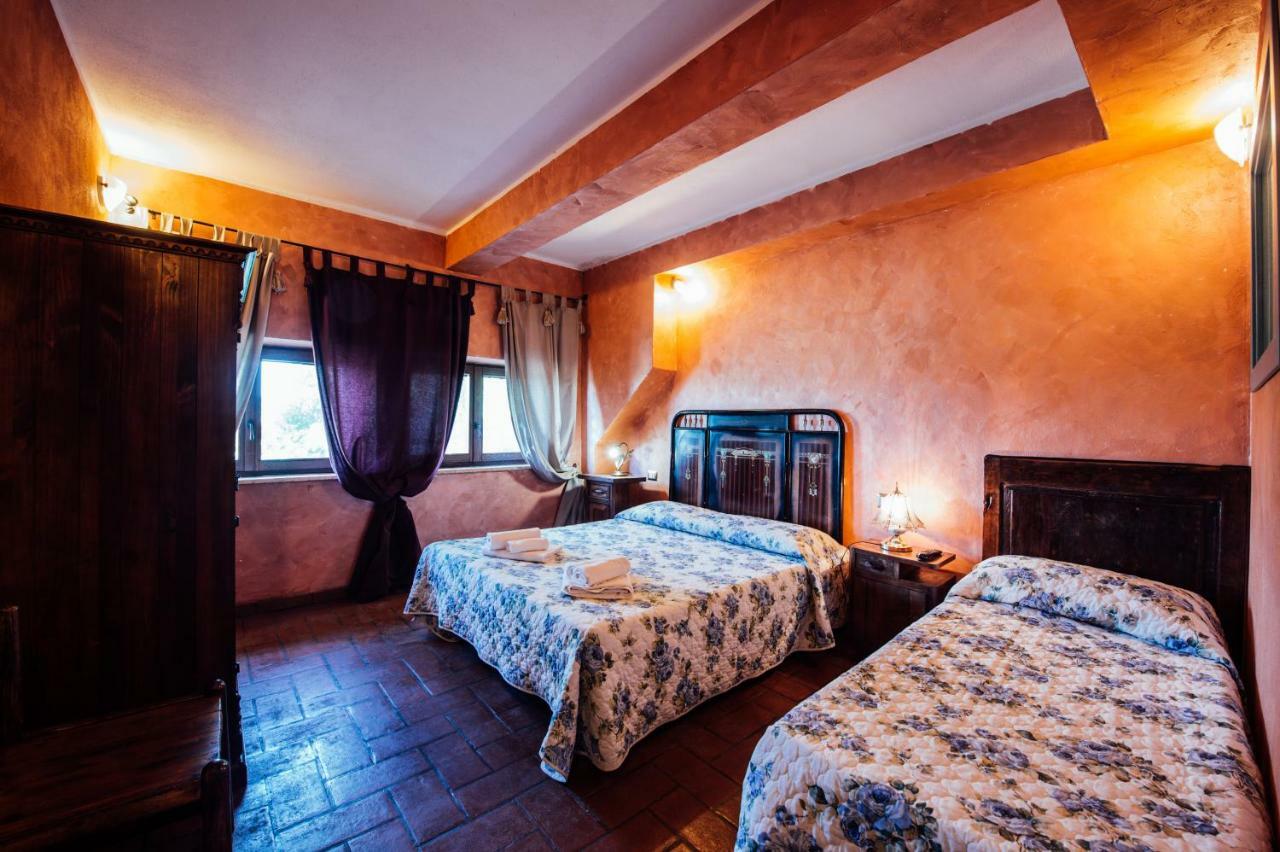 Castiglione dʼOrcia Agriturismo Il Noce מראה חיצוני תמונה