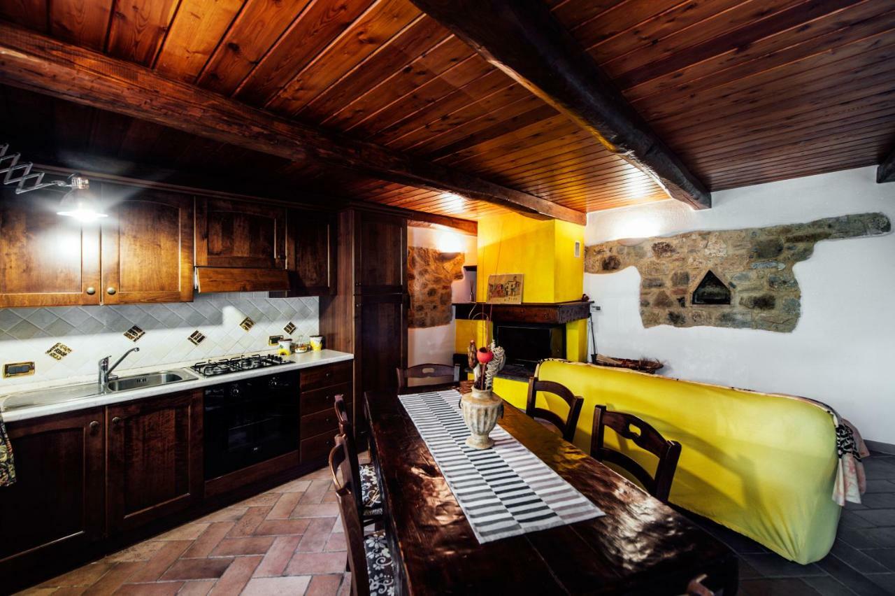 Castiglione dʼOrcia Agriturismo Il Noce מראה חיצוני תמונה