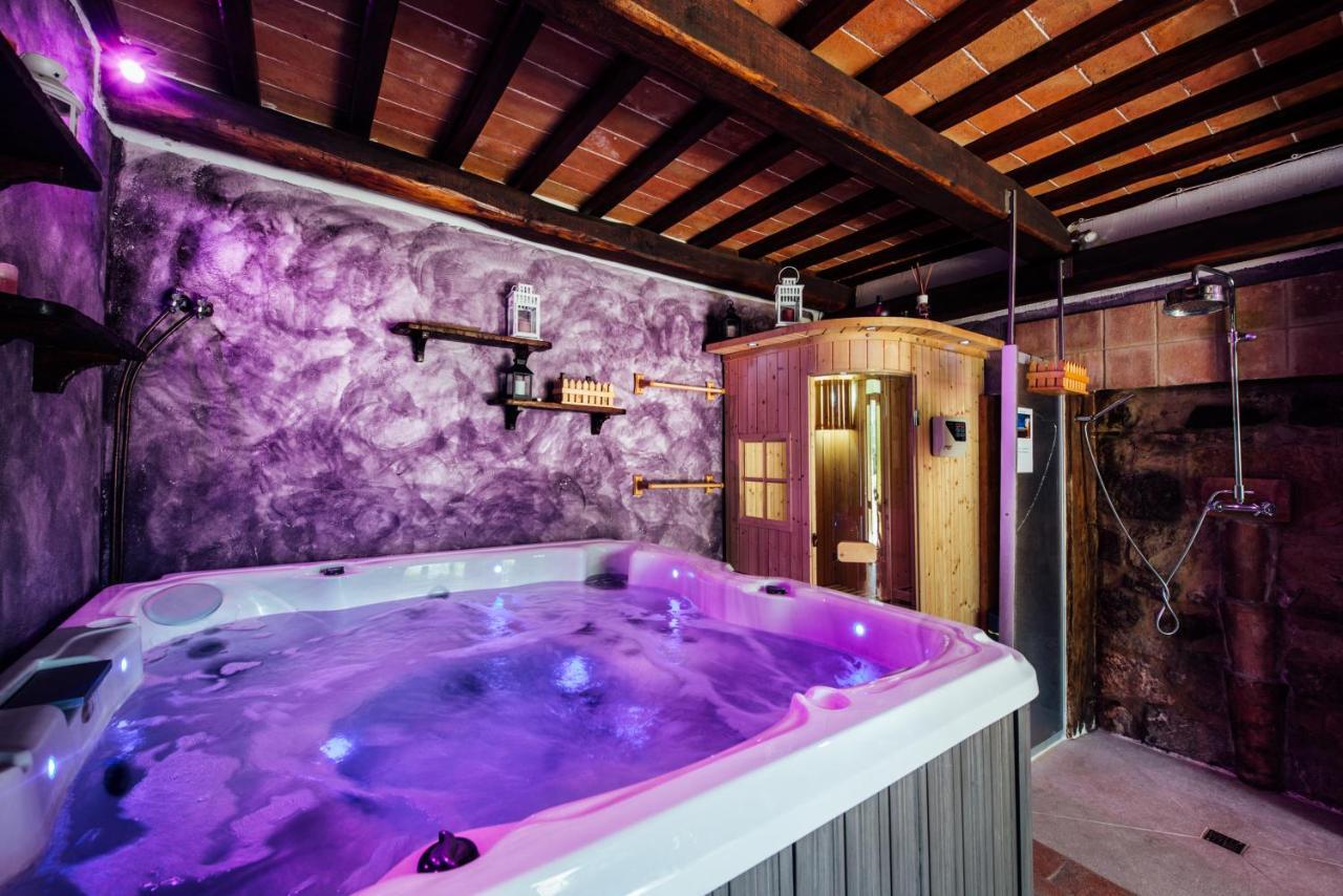 Castiglione dʼOrcia Agriturismo Il Noce מראה חיצוני תמונה